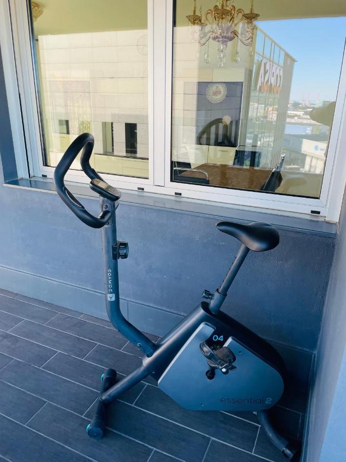 Fira De Barcelona City View Apartment With Garage Parking Оспиталет-де-Льобрегат Экстерьер фото