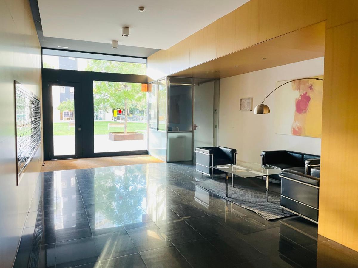 Fira De Barcelona City View Apartment With Garage Parking Оспиталет-де-Льобрегат Экстерьер фото